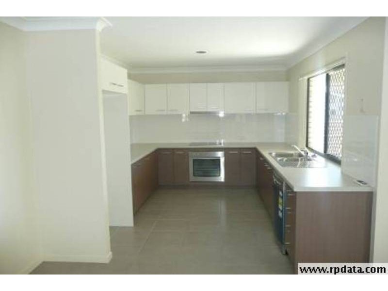 29 Arcadia Boulavard, Pimpama QLD 4209