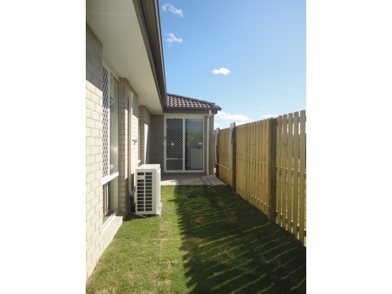 29 Pyrite Street, Pimpama QLD 4209