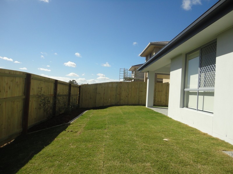 28 Copper Parade, Pimpama QLD 4209