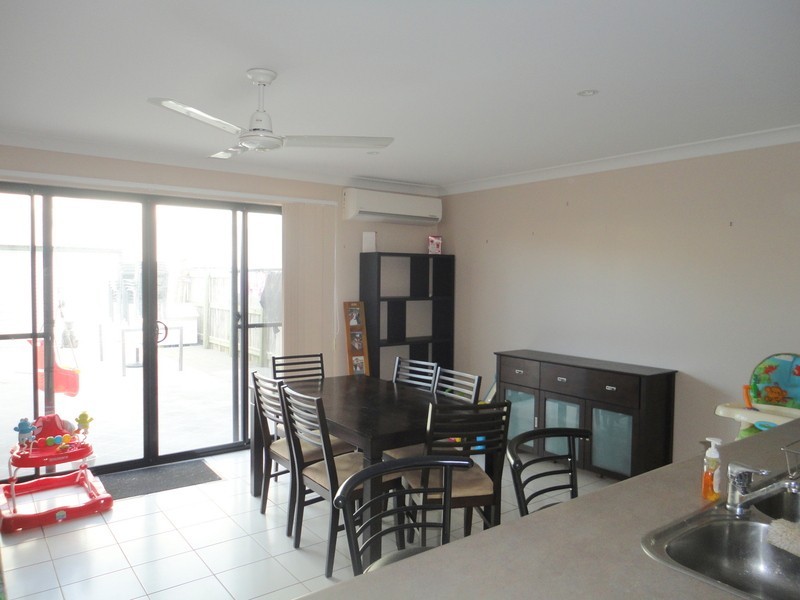 3/17 Park Esplanade, Coomera QLD 4209