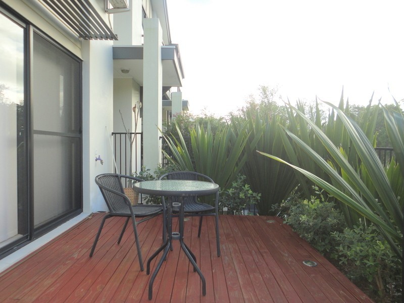 3/17 Park Esplanade, Coomera QLD 4209