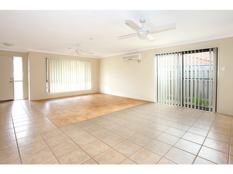 5/8a Clydesdale Drive, Upper Coomera QLD 4209