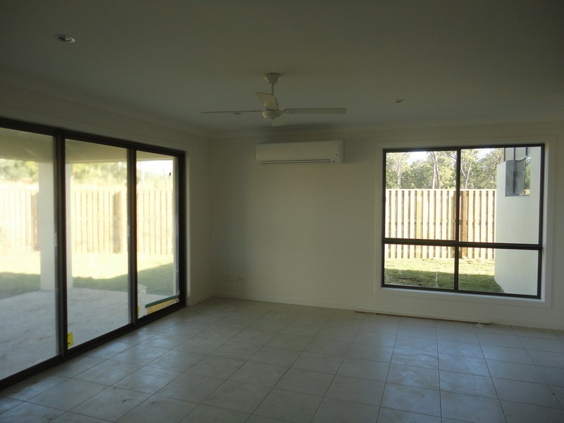 10 Severn Street, Coomera QLD 4209