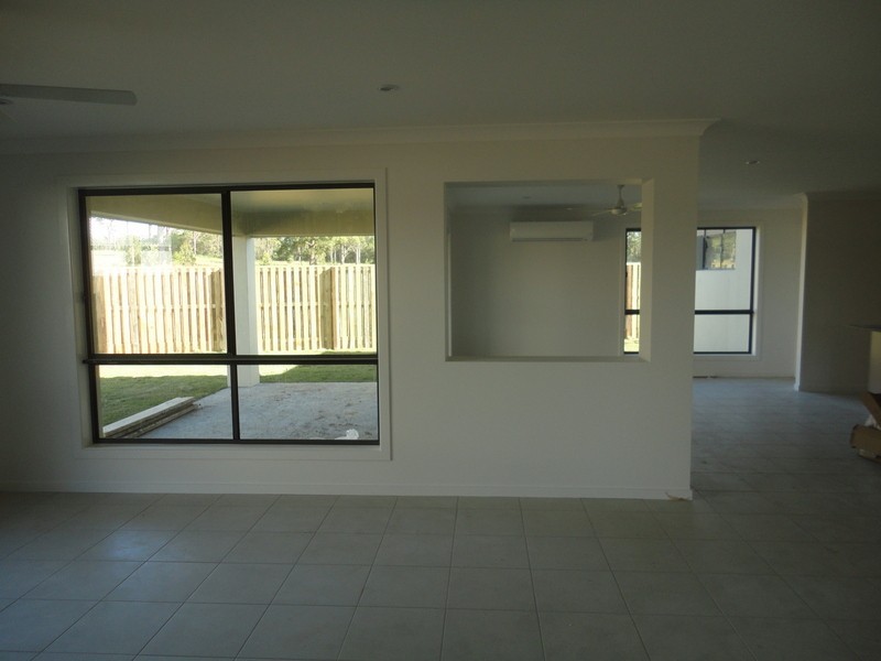 10 Severn Street, Coomera QLD 4209