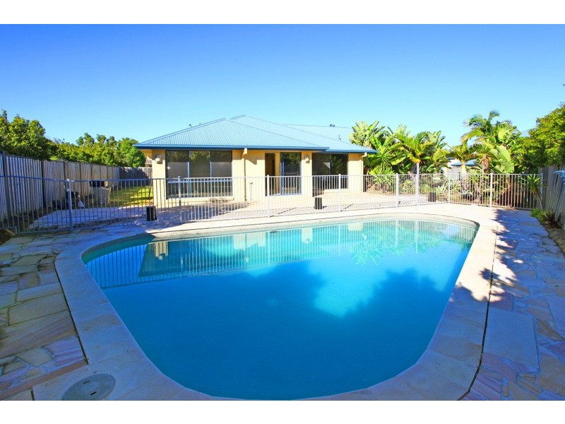 2 Westward Way, Coomera Waters QLD 4209