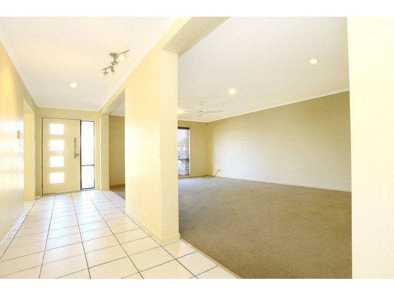 2 Westward Way, Coomera Waters QLD 4209