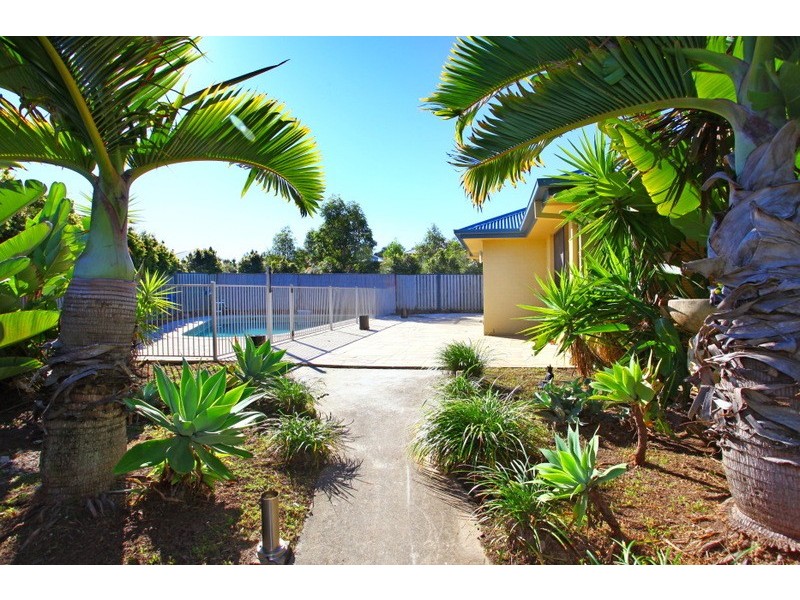 2 Westward Way, Coomera Waters QLD 4209
