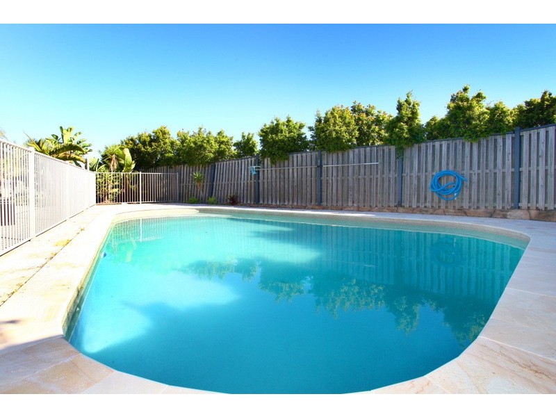 2 Westward Way, Coomera Waters QLD 4209