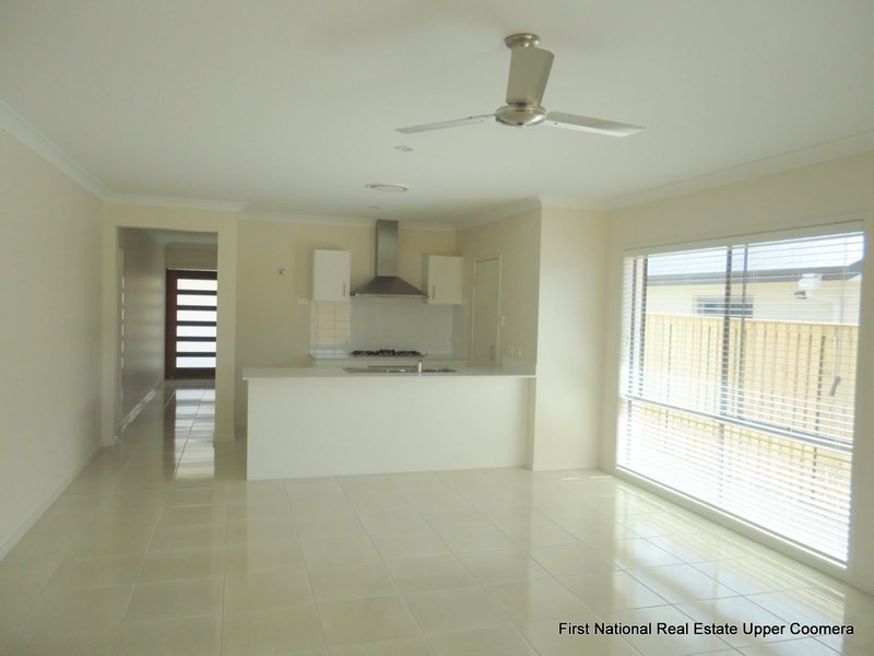 14 Pamphlet Lane, Coomera QLD 4209