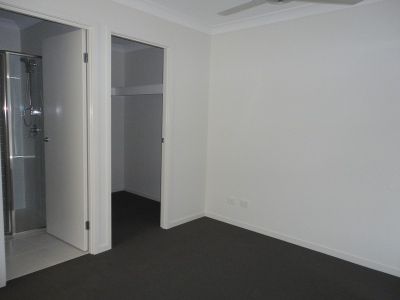 15 Copper Parade, Pimpama QLD 4209