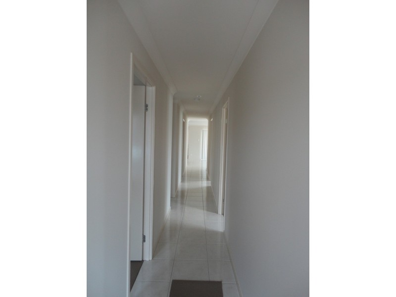 26 Beaumont Drive, Pimpama QLD 4209