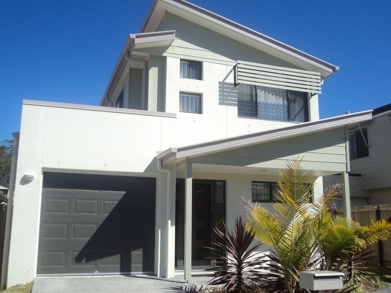 13 Kelly Avenue, Coomera QLD 4209