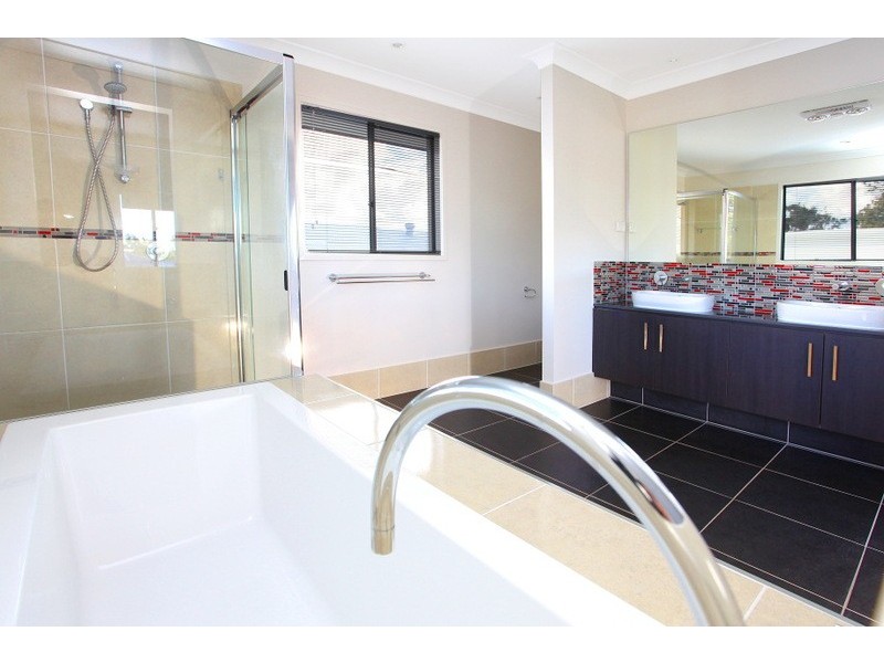 21 Tribulation Crescent, Coomera QLD 4209