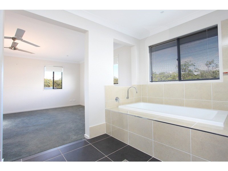 21 Tribulation Crescent, Coomera QLD 4209