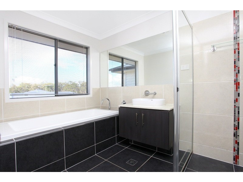 21 Tribulation Crescent, Coomera QLD 4209