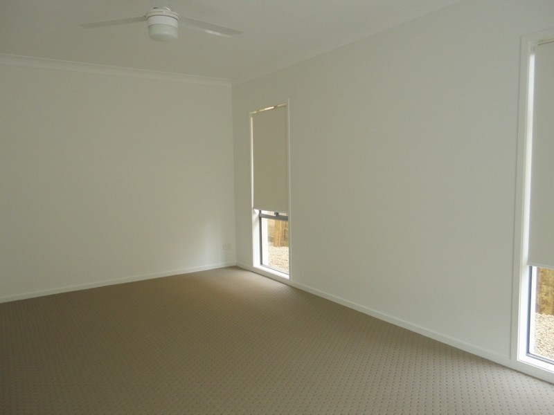 4 Dayflower Street, Upper Coomera QLD 4209