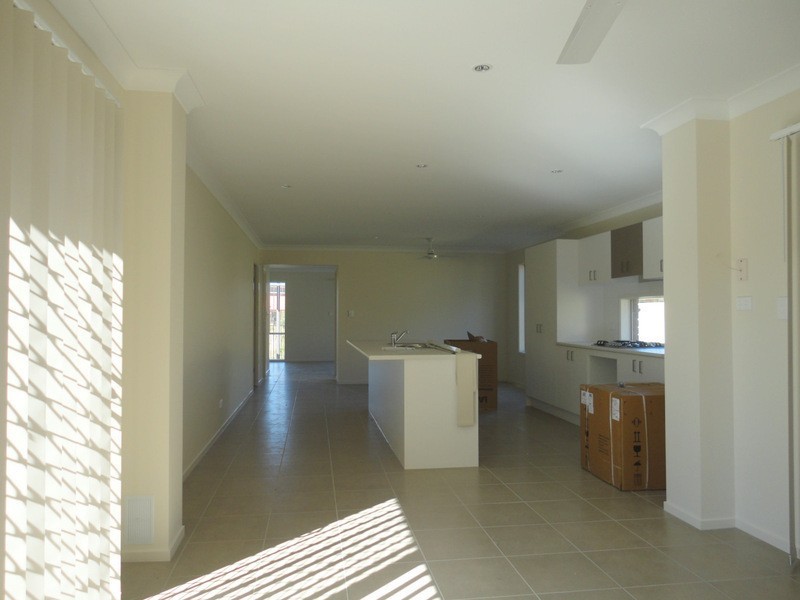 5 Kelly Avenue, Coomera QLD 4209
