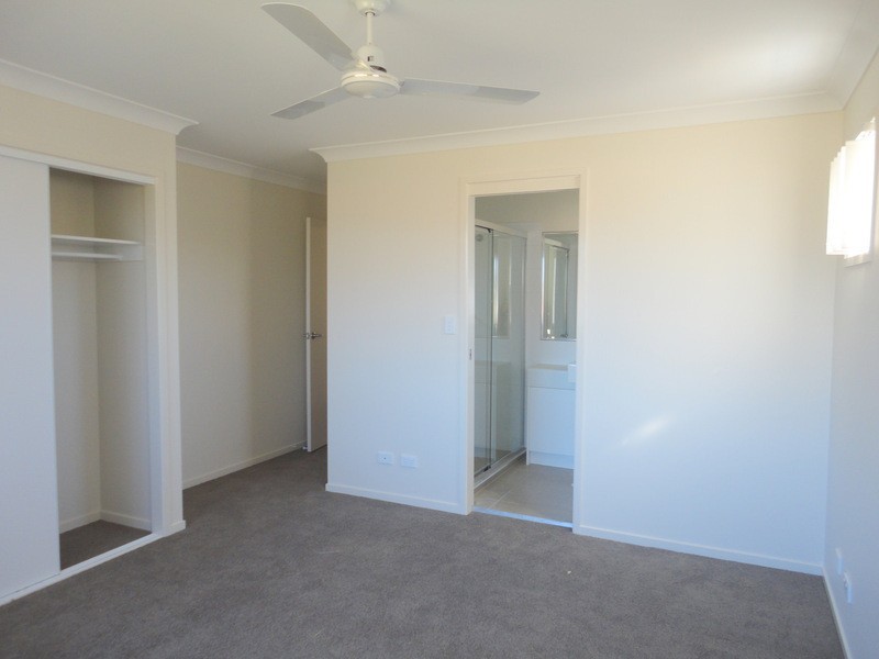 5 Kelly Avenue, Coomera QLD 4209