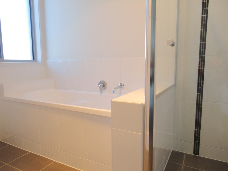 8 McWang Road, Pimpama QLD 4209