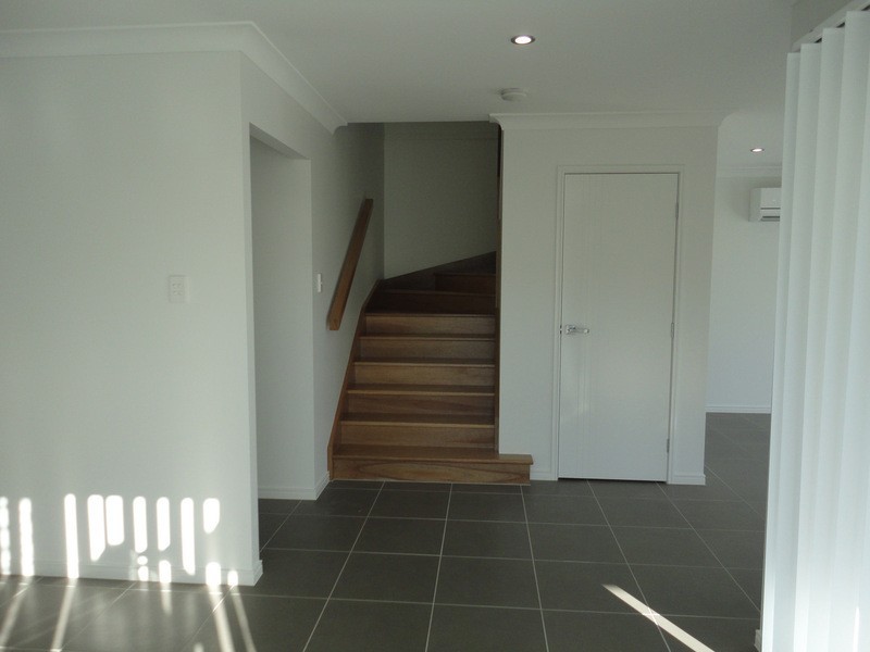 8 McWang Road, Pimpama QLD 4209