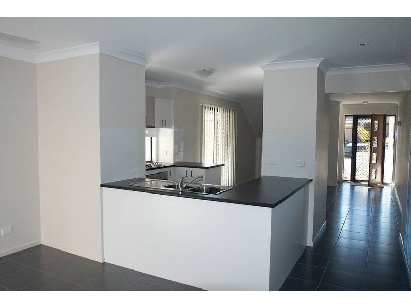 13 Kelly Avenue, Coomera QLD 4209