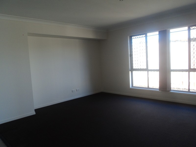 4 Cypress Circuit, Coomera QLD 4209