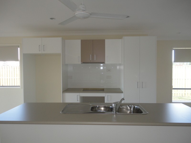 19 Gainsborough Drive, Pimpama QLD 4209