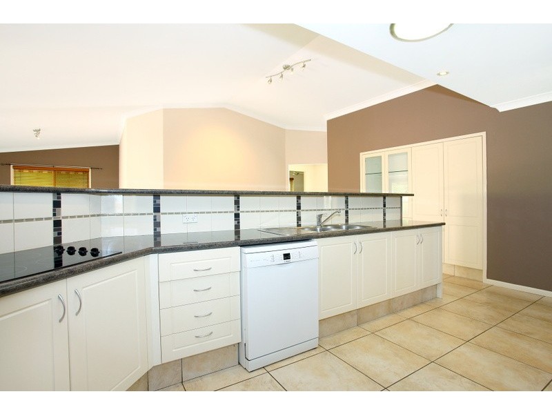 44 Oregon Way, Oxenford QLD 4210