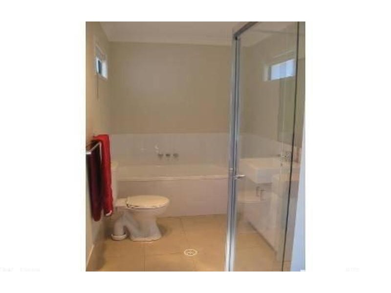 24a Kelly Avenue, Coomera QLD 4209