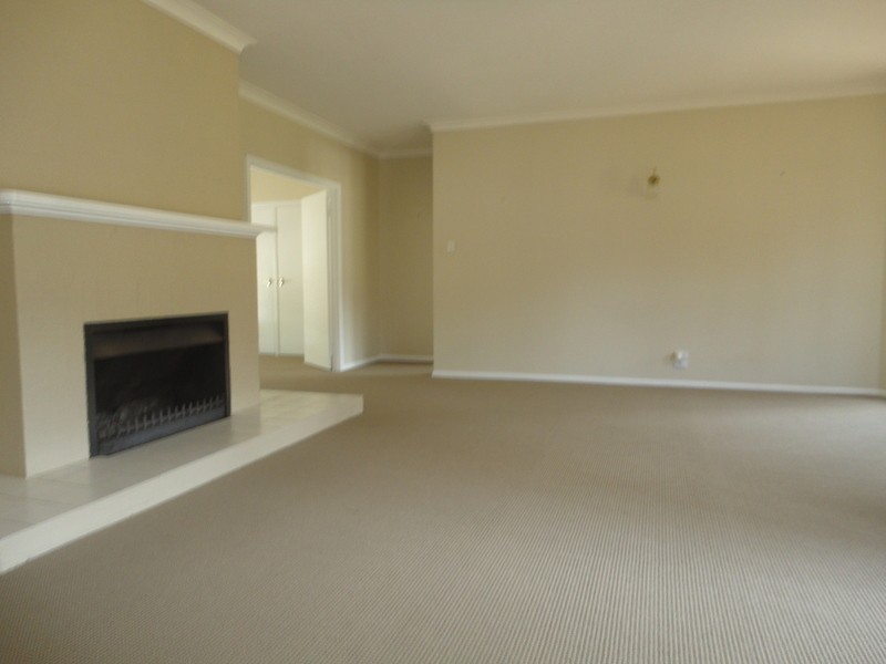 2  Coonardoo Court, Wongawallan QLD 4210