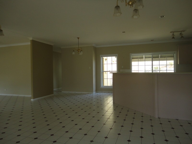 2  Coonardoo Court, Wongawallan QLD 4210