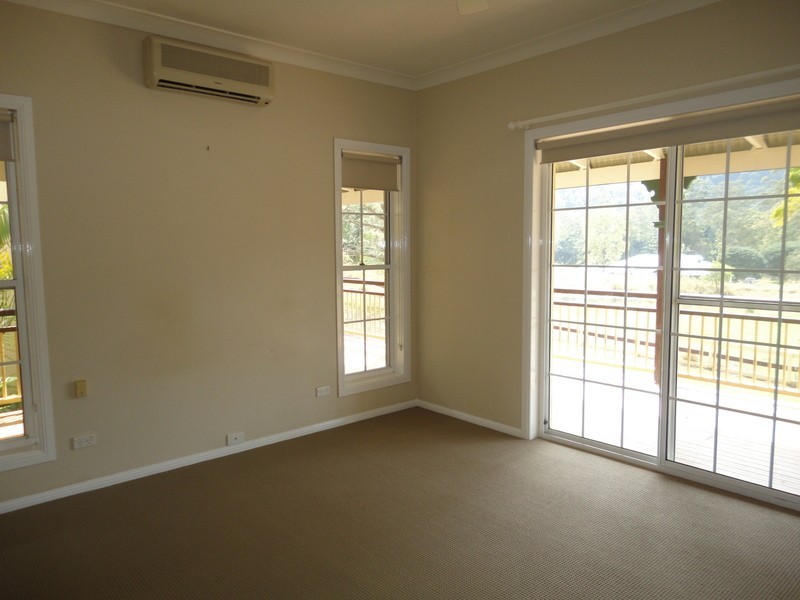 2  Coonardoo Court, Wongawallan QLD 4210