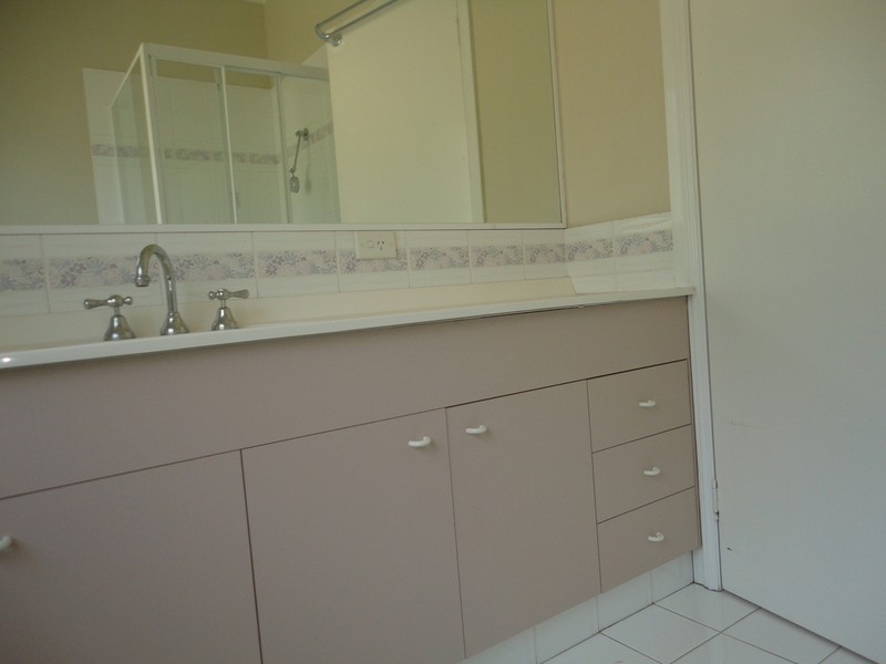 2  Coonardoo Court, Wongawallan QLD 4210