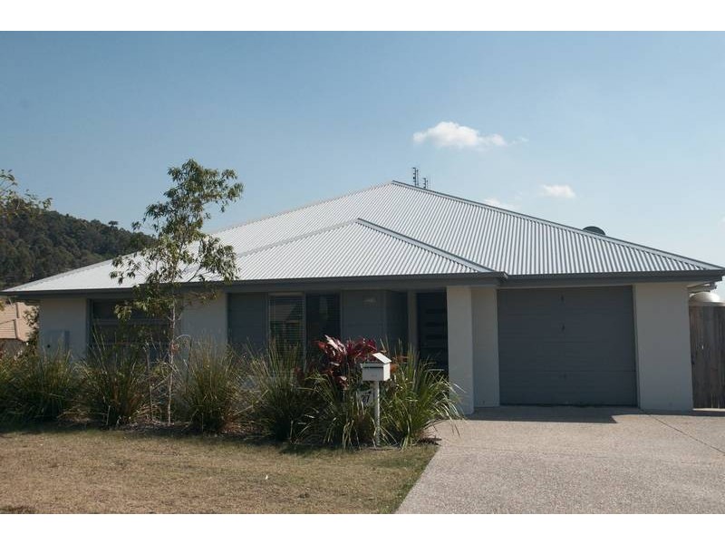 1/27 Filbert Street, Upper Coomera QLD 4209