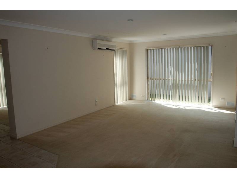 92 River Meadows Drive, Upper Coomera QLD 4209