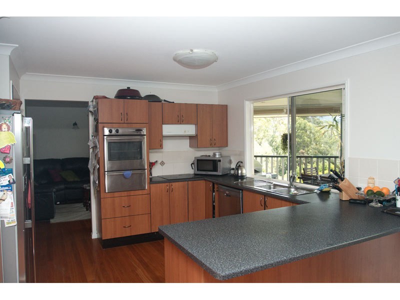 34 Baileys Mountain Road, Willow Vale QLD 4209