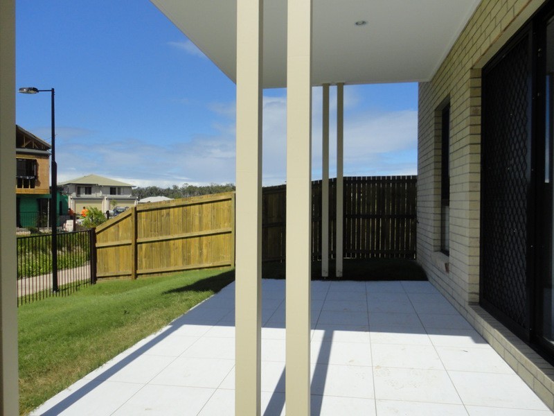 54 Lisa Crescent, Coomera QLD 4209