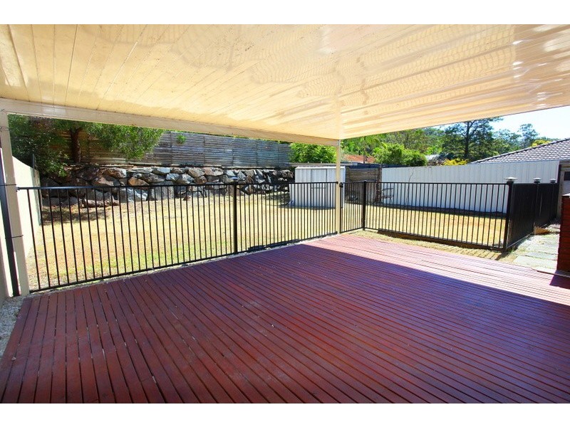 1/4 Story Place, Oxenford QLD 4210