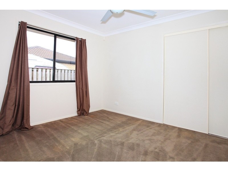 6 Cossington Circuit, Maudsland QLD 4210