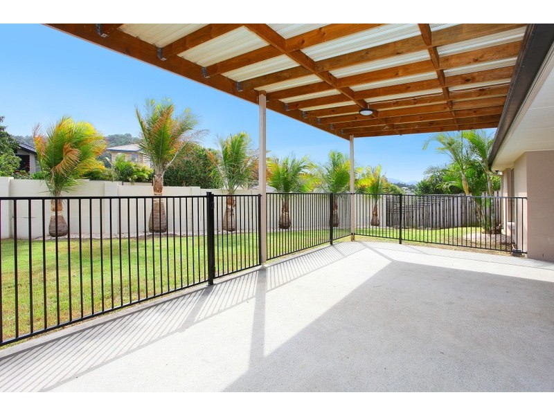 6 Cossington Circuit, Maudsland QLD 4210