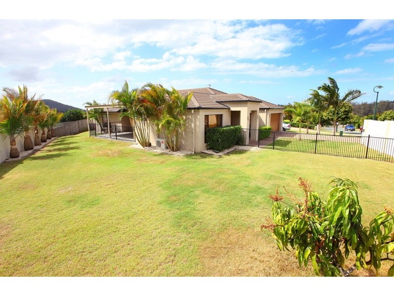 6 Cossington Circuit, Maudsland QLD 4210