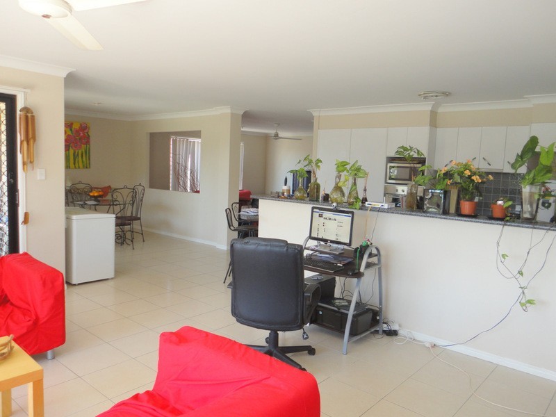 4 Habitat Way, Pimpama QLD 4209