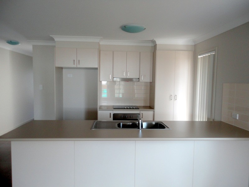 14 Collingrove Circuit, Pimpama QLD 4209