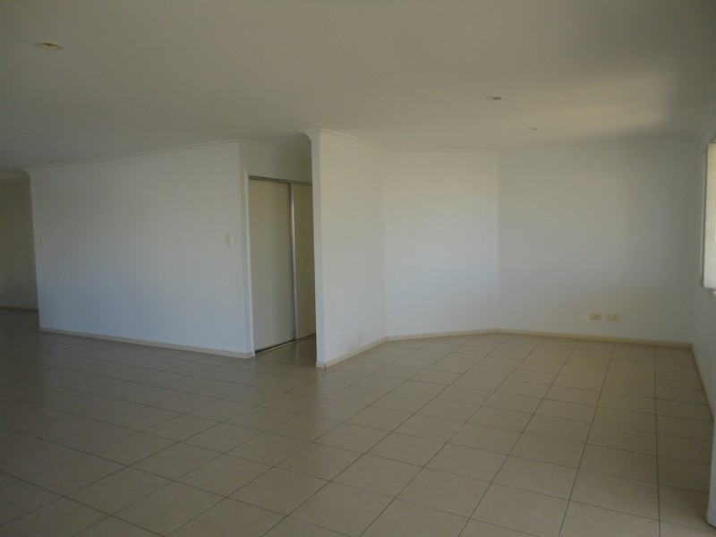 9 Marsh Street, Upper Coomera QLD 4209