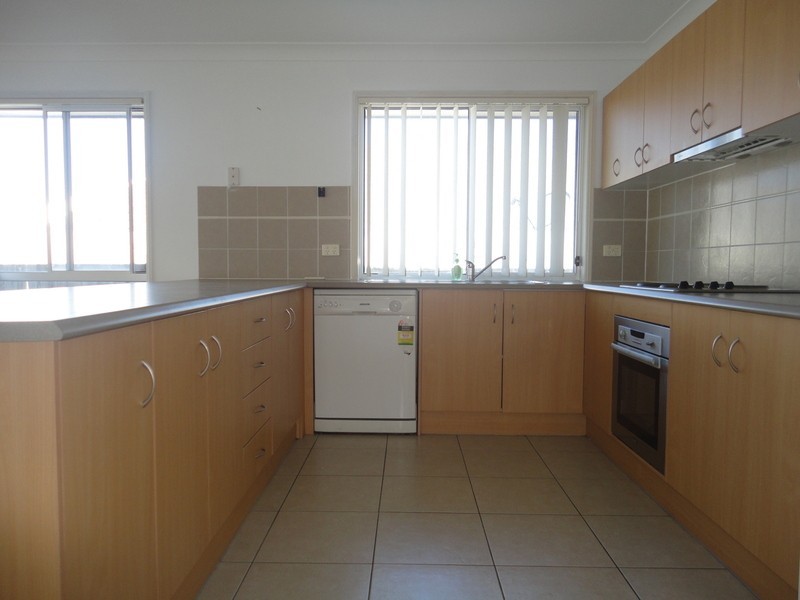 9 Marsh Street, Upper Coomera QLD 4209