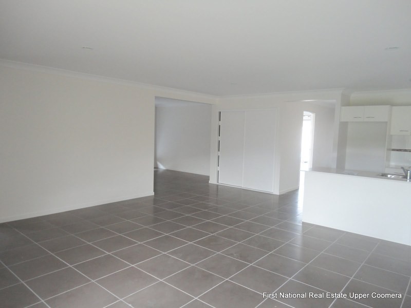 3 Beaumont Drive, Pimpama QLD 4209