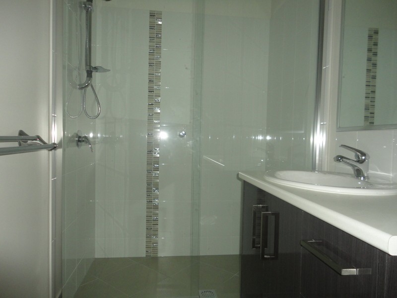 2/8 Wolseley Way, Upper Coomera QLD 4209