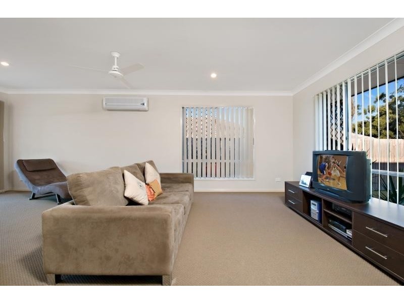 6 Habitat Way, Upper Coomera QLD 4209