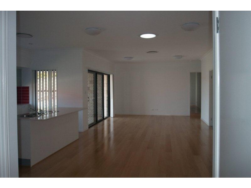 16 Sundew Crescent, Upper Coomera QLD 4209