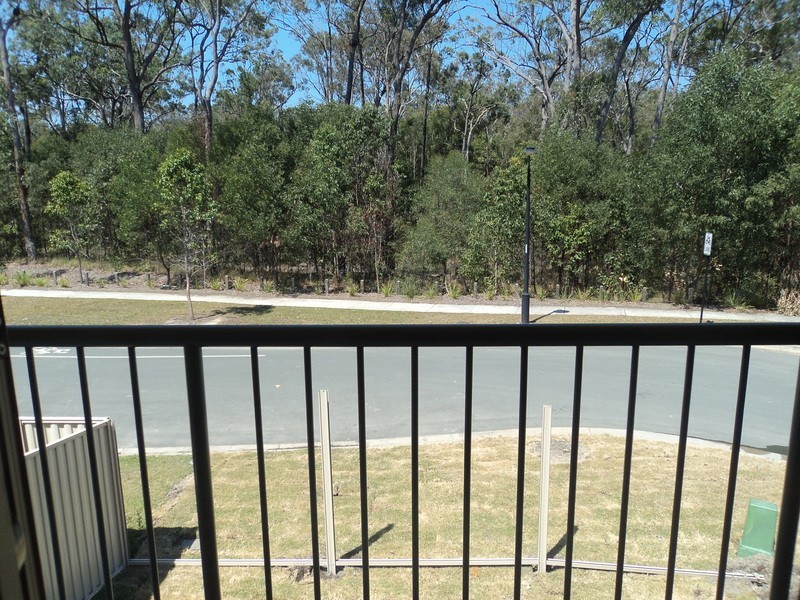 27  Cumulus Circuit, Coomera QLD 4209